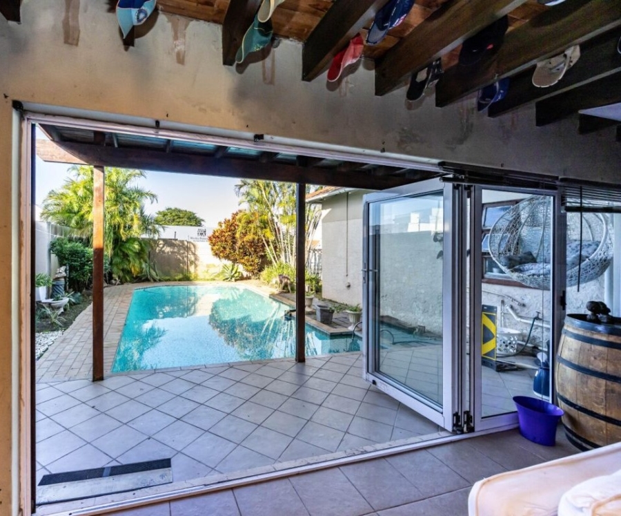 4 Bedroom Property for Sale in Berea Eastern Cape